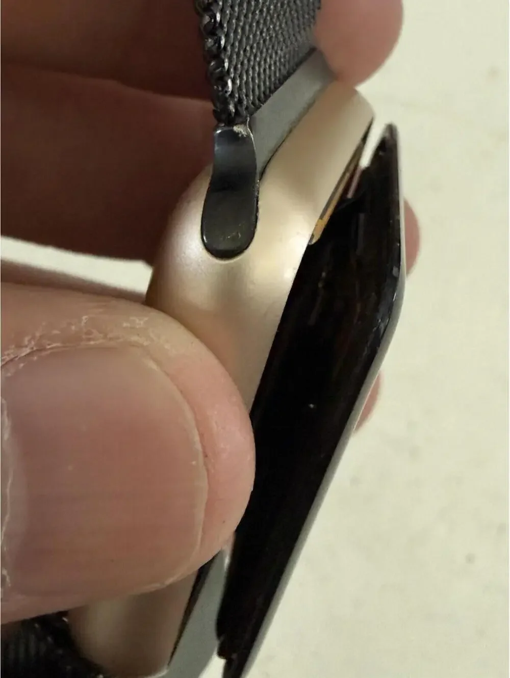 Apple Watch Series 1 42mm with Band  ( Parts Only )  Apple Logo Flashing Red